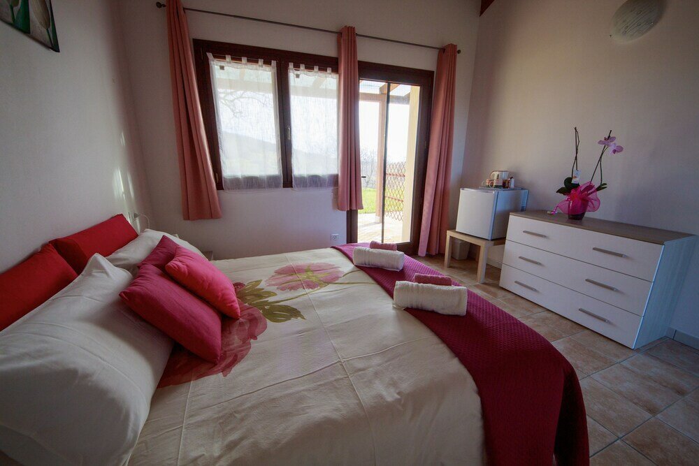 Фото Agriturismo Poggio Monte