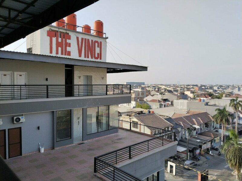 Гостиница The Vinci Hotel powered by Cocotel в Джакарте