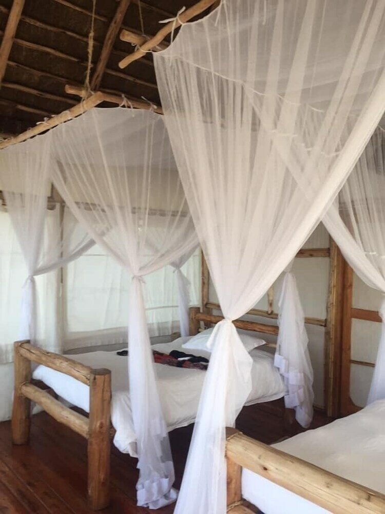 Фото Kazinga Wilderness Safari Camp