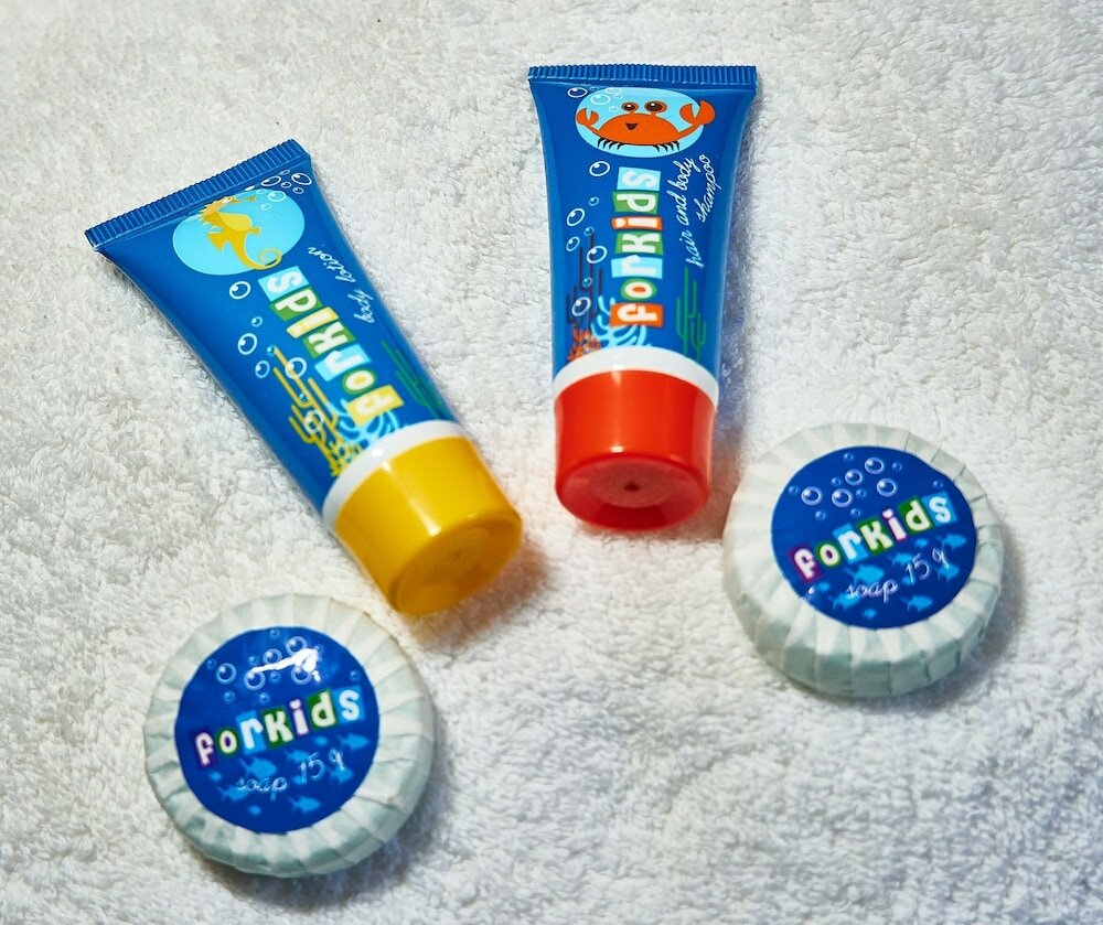 Фото Three Golden Crowns Apartments