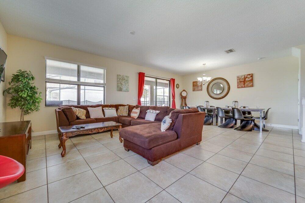 Фото Lei's 9-bedroom Champions Gates Vacation Home