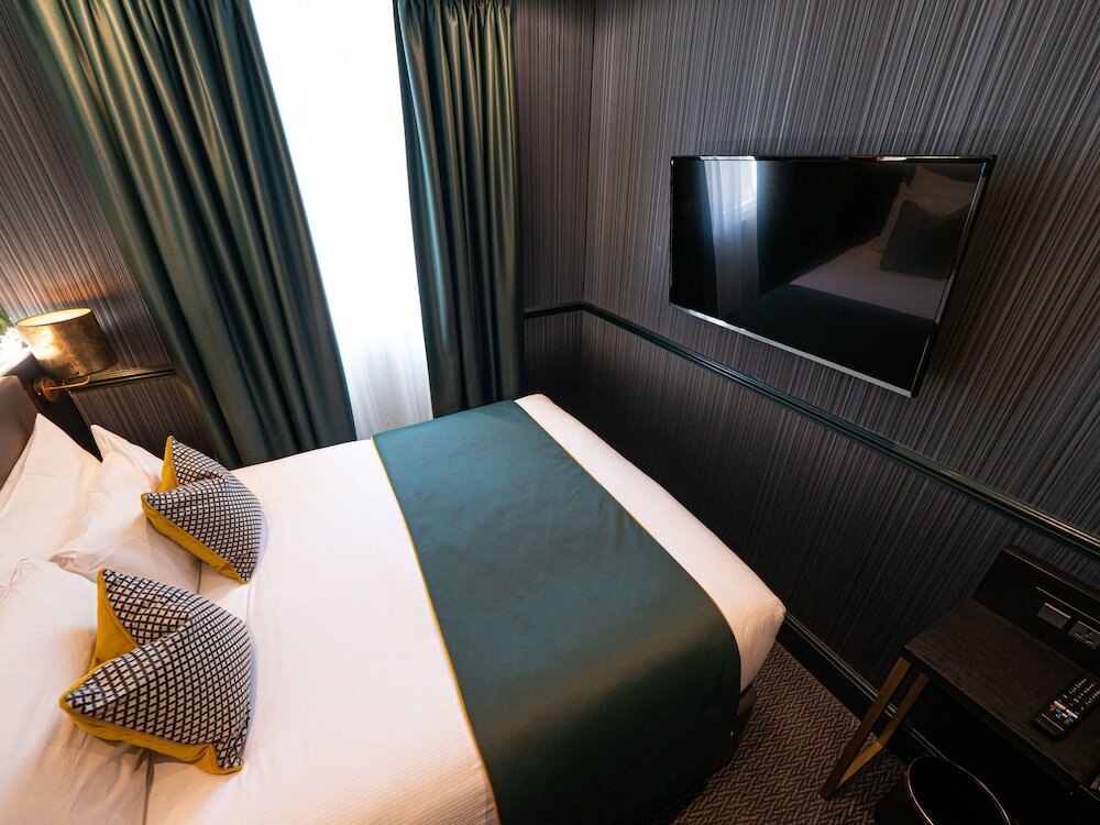 Фото Hyde Park Green