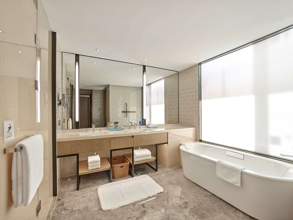 Фото DoubleTree by Hilton Yingde Resort