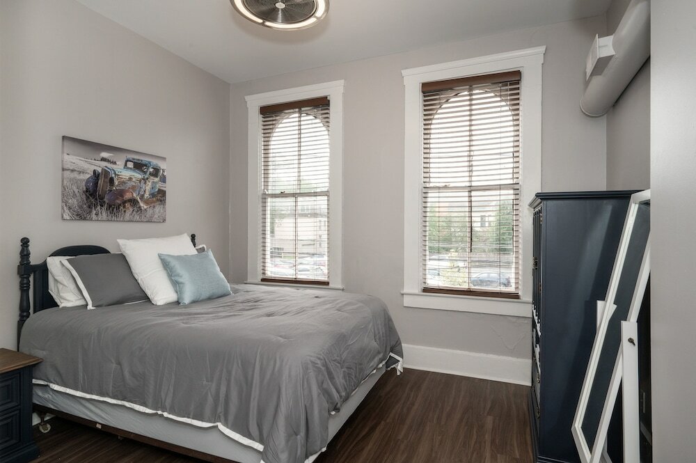 Фото Heart of Mainstrasse Apt 3