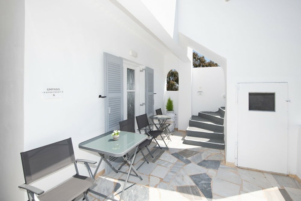 Фото Thira Santo Apartments