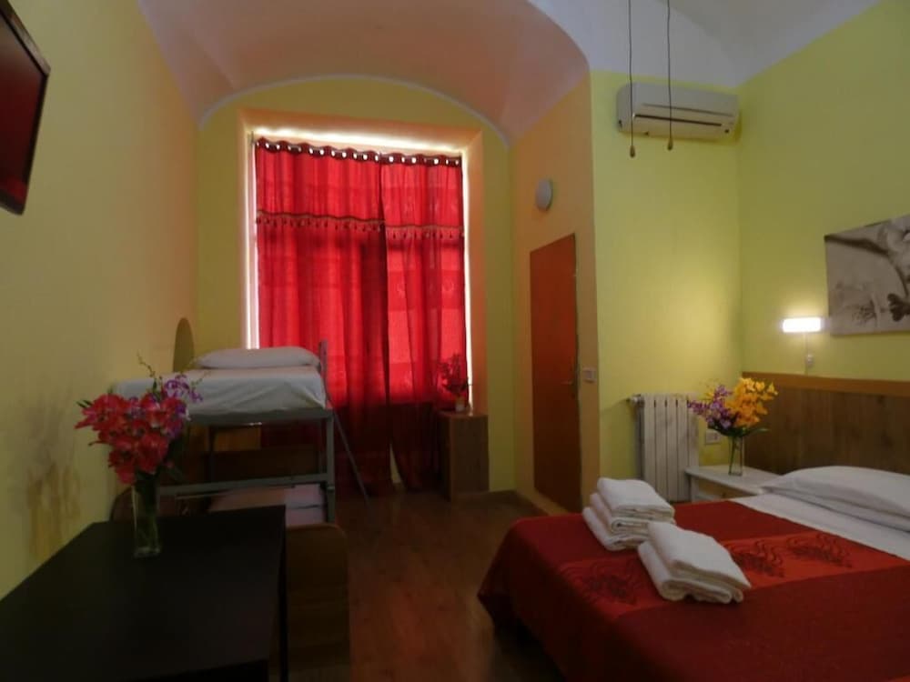 Фото Guest House Sunlight