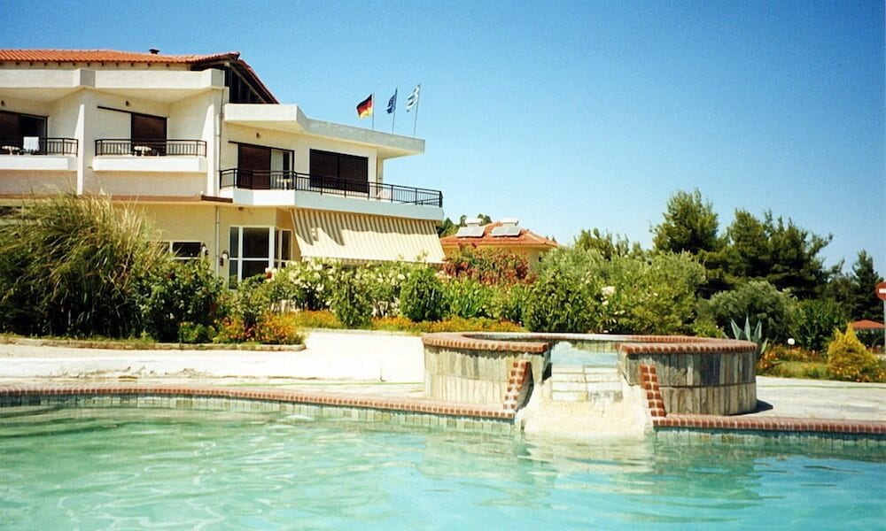 Фото Pashos Hotel