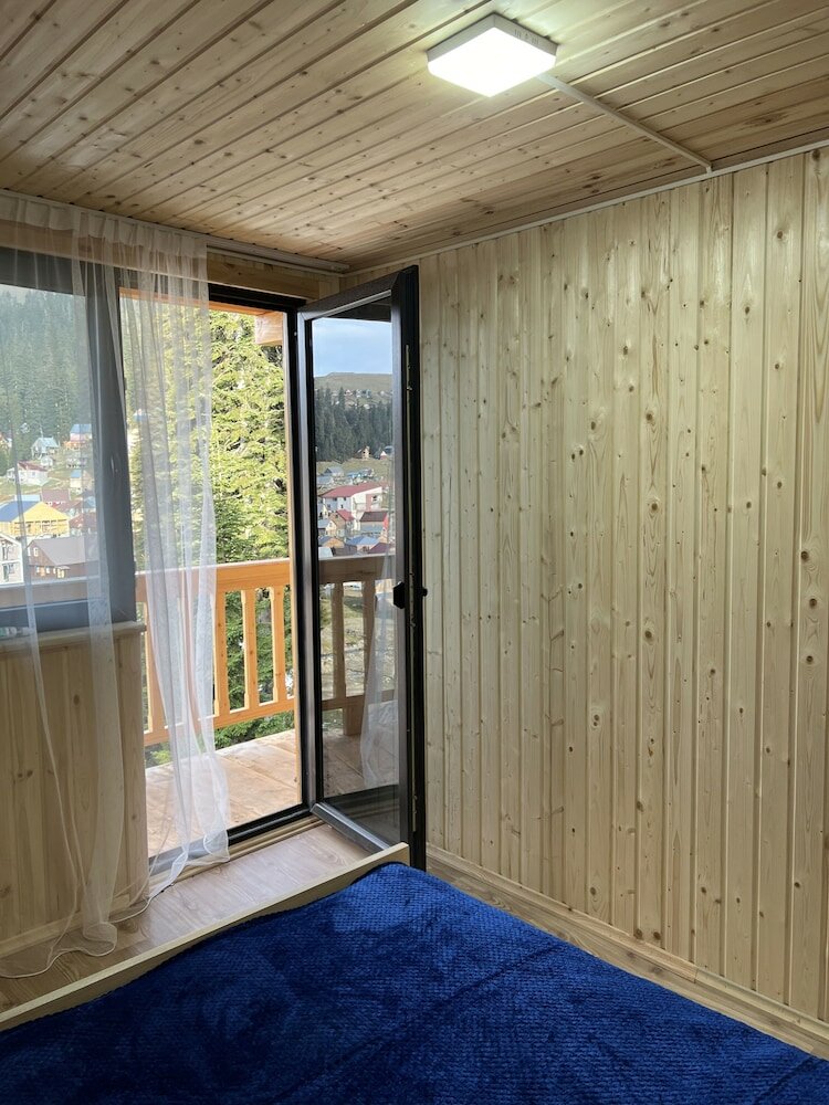 Фото Бахмаро