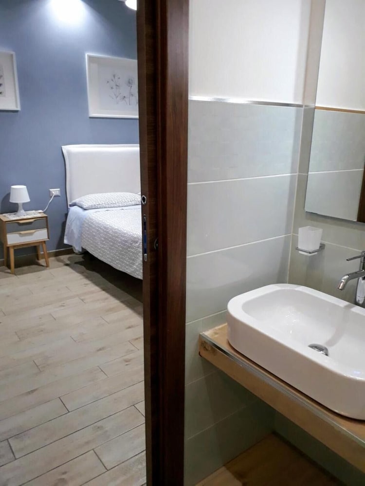 Фото Gloria Vatican Bijou