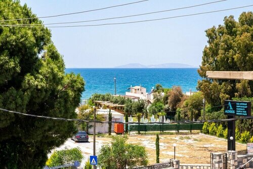 Апартаменты Flat w Sea View Terrace 1 min to Beach in Didim в Дидиме