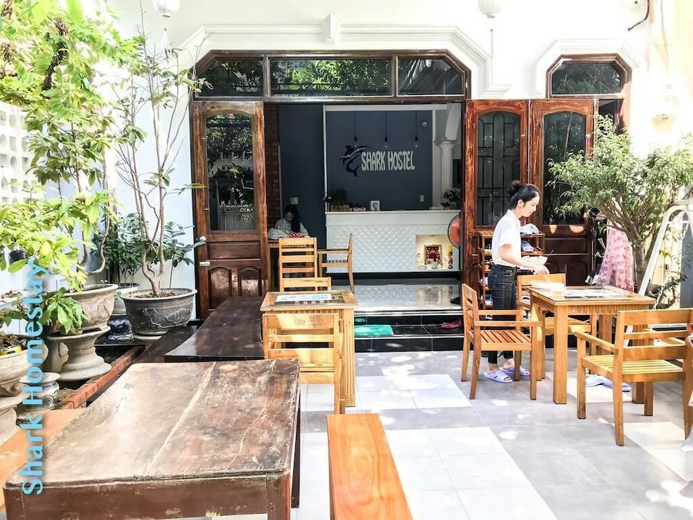 Фото Shark Hotel - Hostel