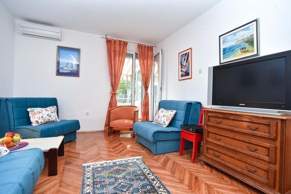 Фото Family Apartment Budva