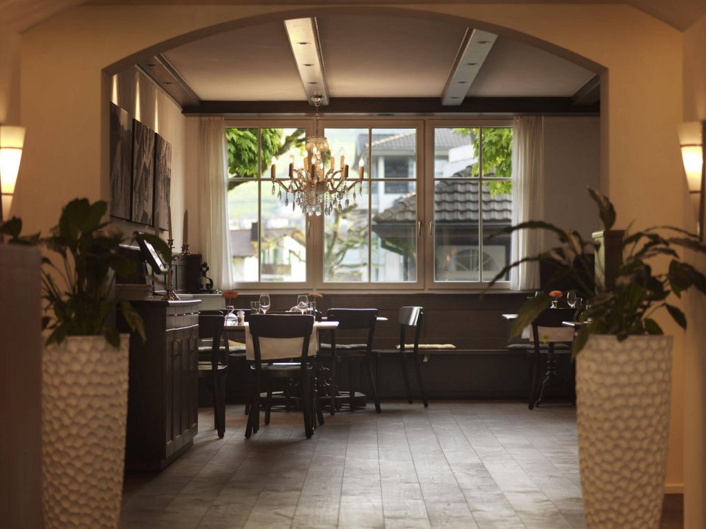 Фото Krone Buochs - Hotel & Restaurant