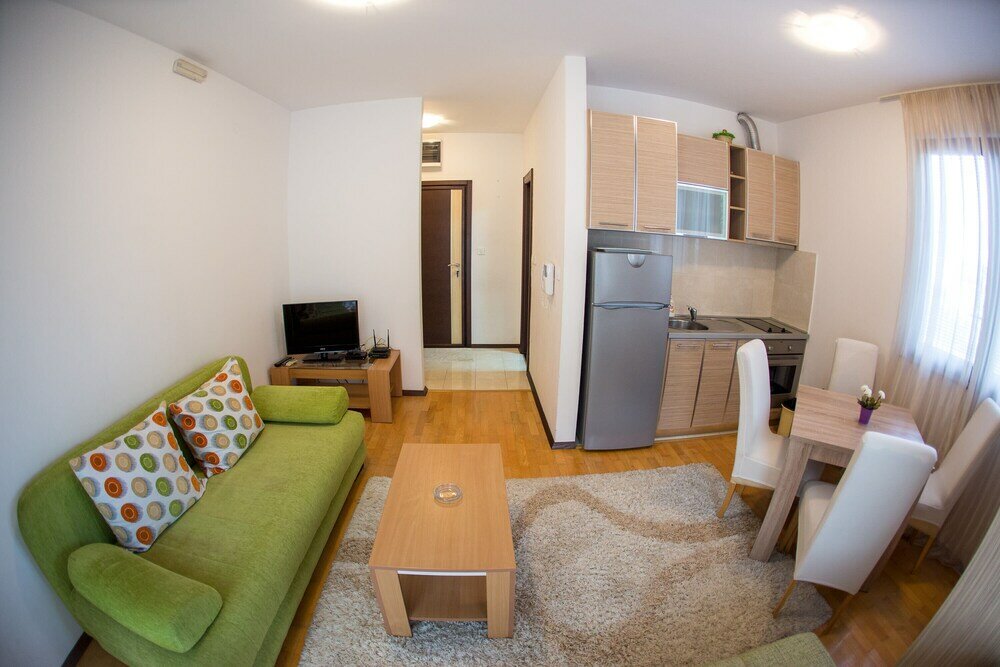 Фото Burcak Apartment