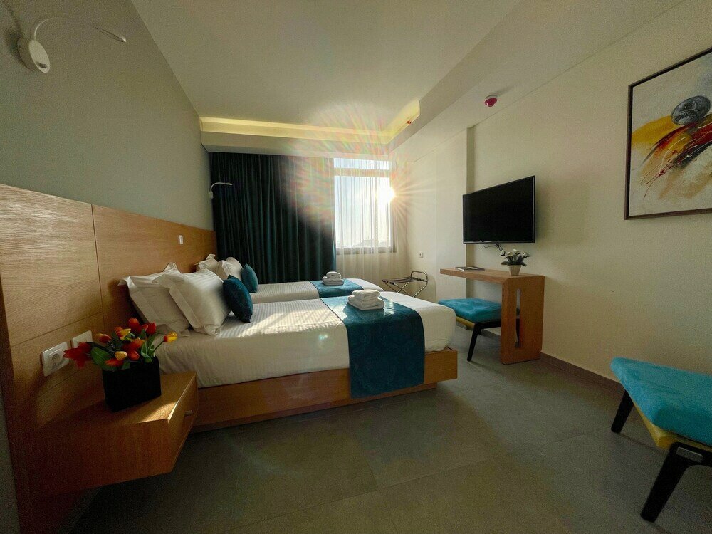 Фото Majestic Byblos Grand Hotel