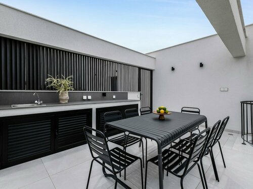 Апартаменты Sanders Evolution2-nice 2bdr apt Wprivate Rooftop в Лимассоле