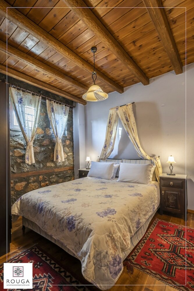 Фото Rouga Mountain Boutique Suites & SPA