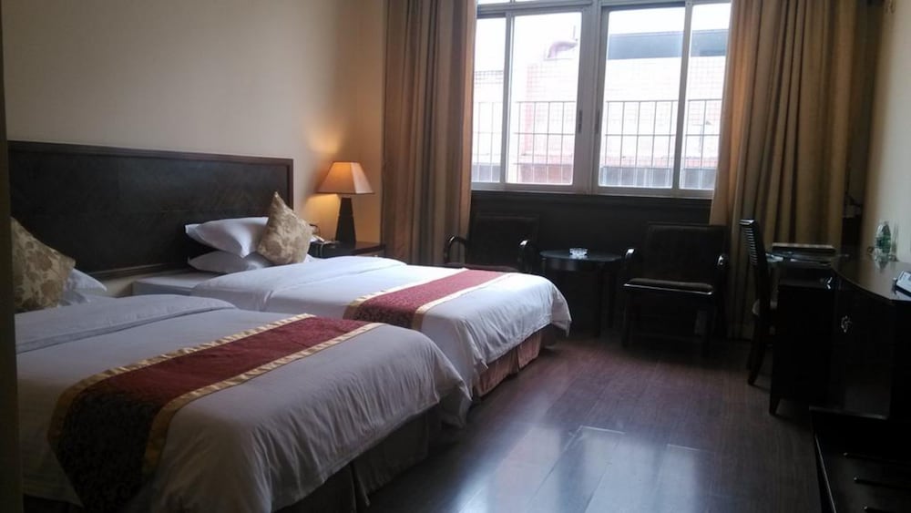 Фото Guangzhou Meiman Hotel