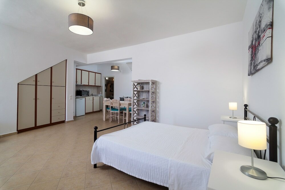 Фото Aelia Suites