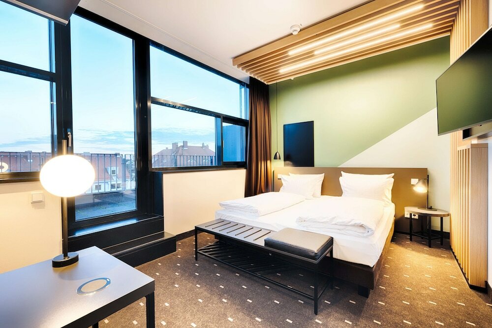 Фото B&b Hotel München-Moosach