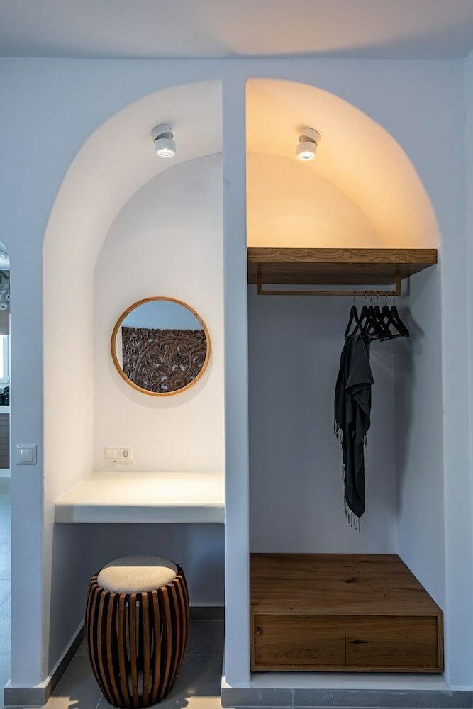 Фото Remezzo Suites