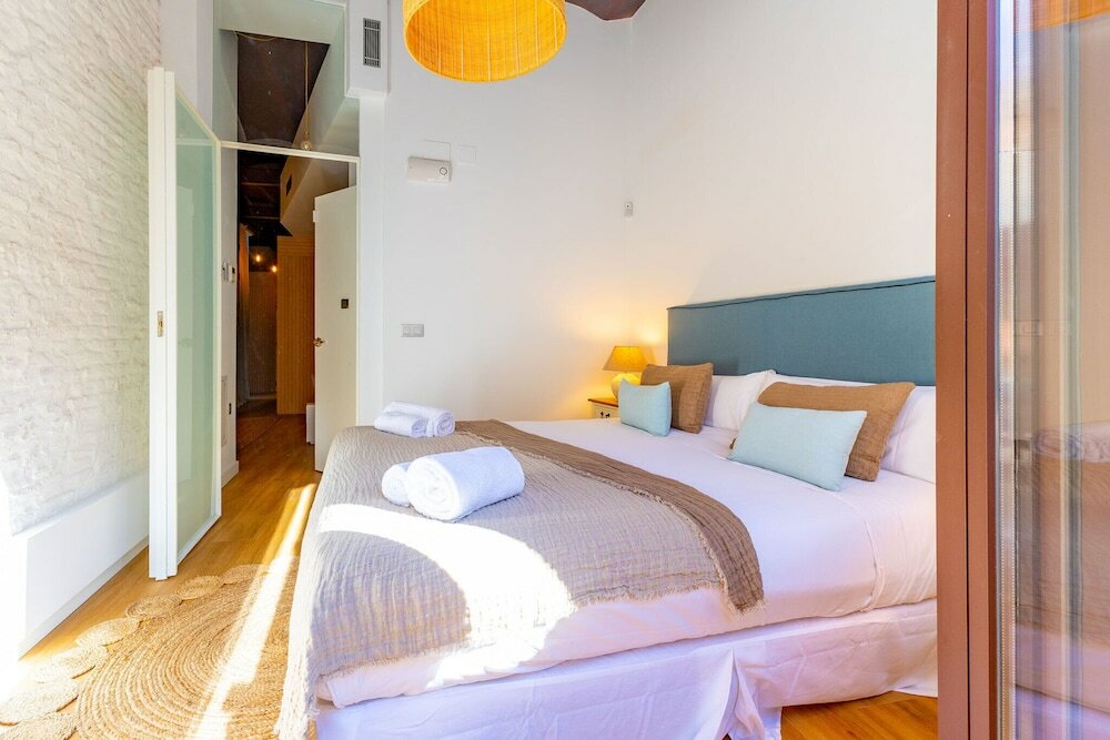 Фото Triana Acacias by Valcambre