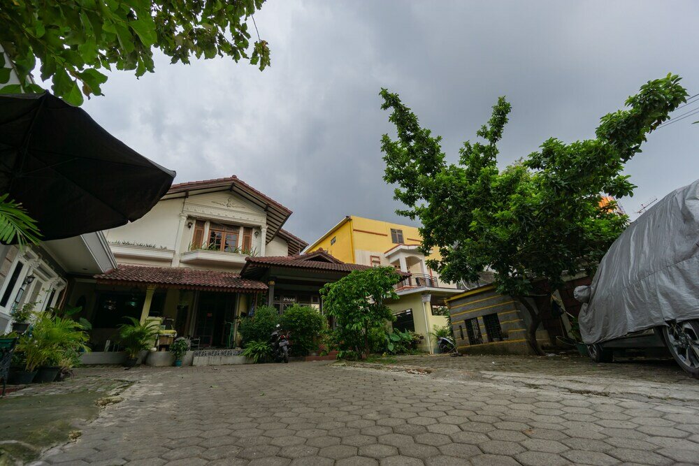 Фото Oyo 1801 Wisma Griya Indah Lestari