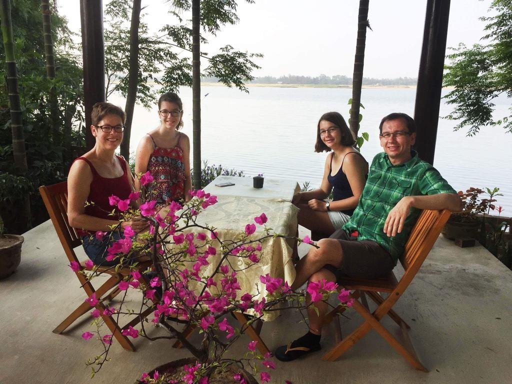 Фото Thu Bon Riverside Homestay