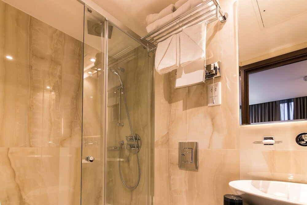 Фото The Devonshire