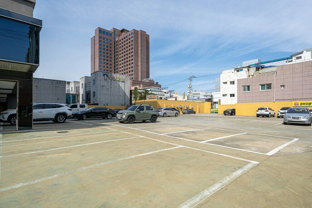 Фото F-one Hotel