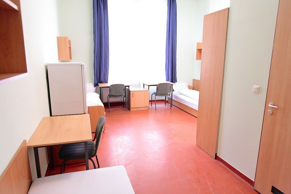 Фото Pop Up Hostels - Downtown