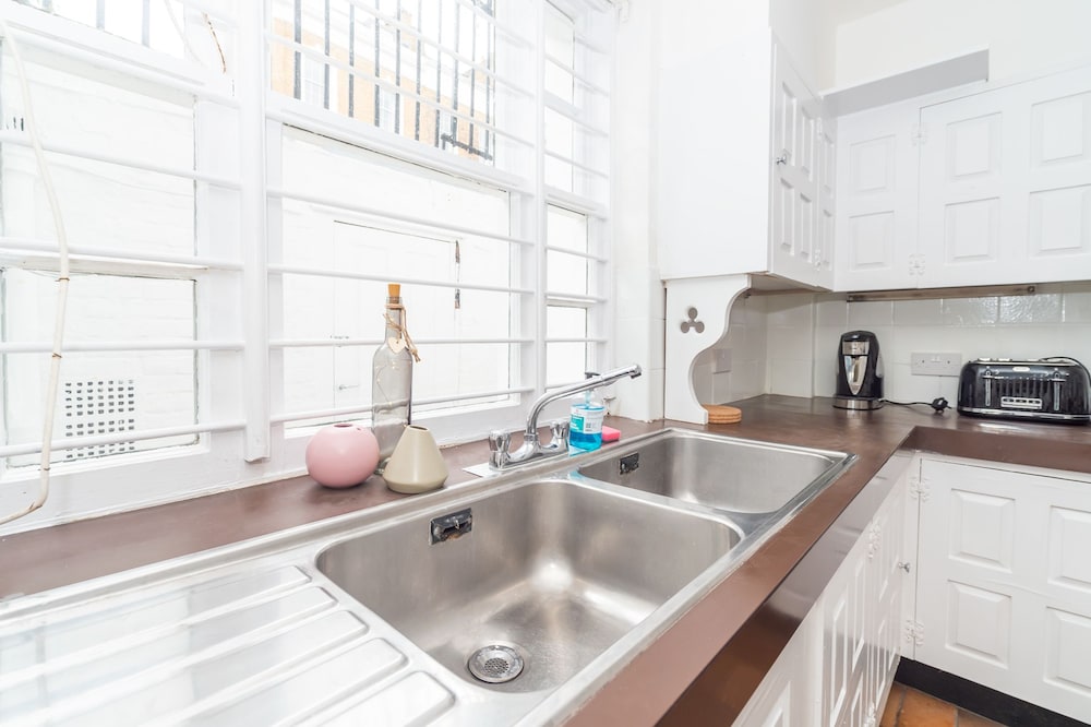 Фото Pml Apartments Montpelier Street