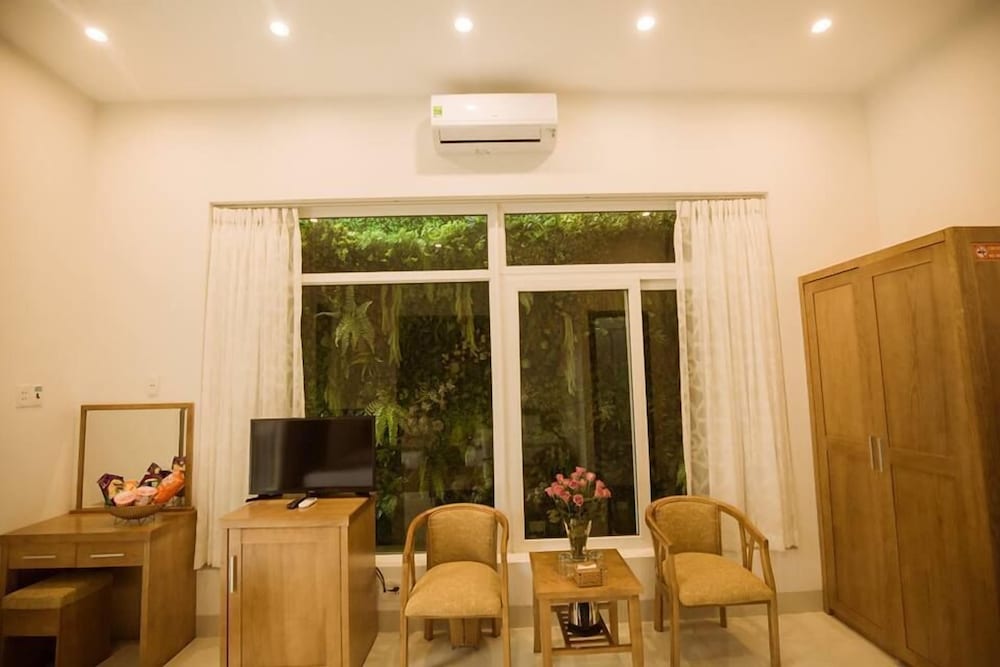 Фото Tuyet Suong Villa Hotel