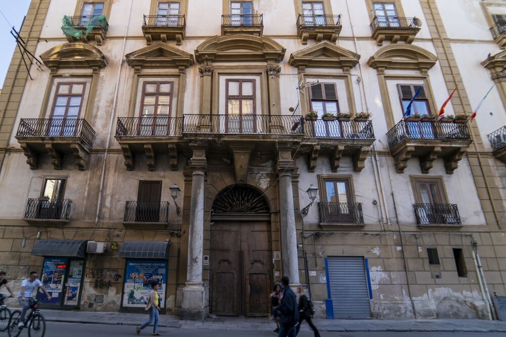 Фото Ballarò Hotel