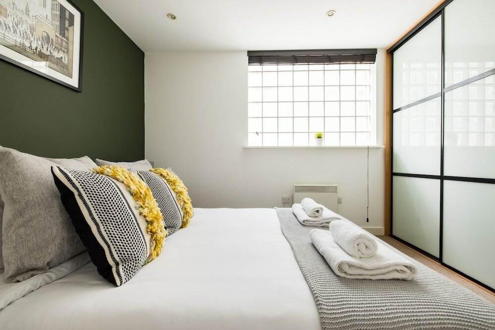 Фото The Aldgate Apartments