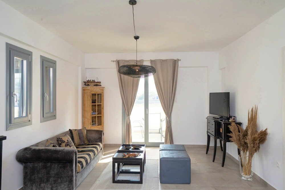 Фото Mykonos Dot Apartments