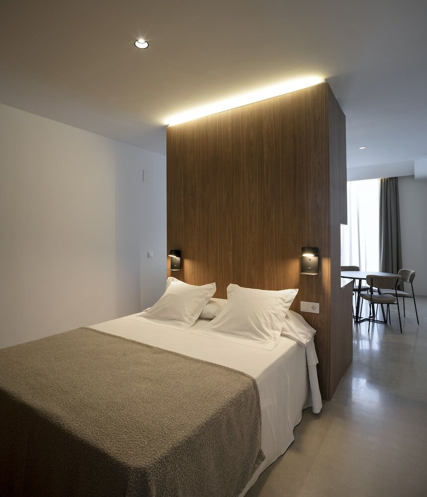 Фото Dau Studios