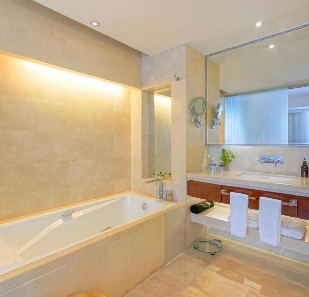 Фото Nanjing Rsun Hotel