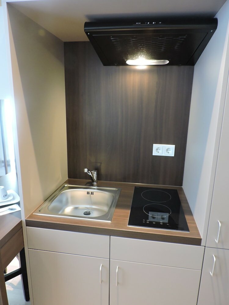 Фото Apart-Hotel Wiesbaden