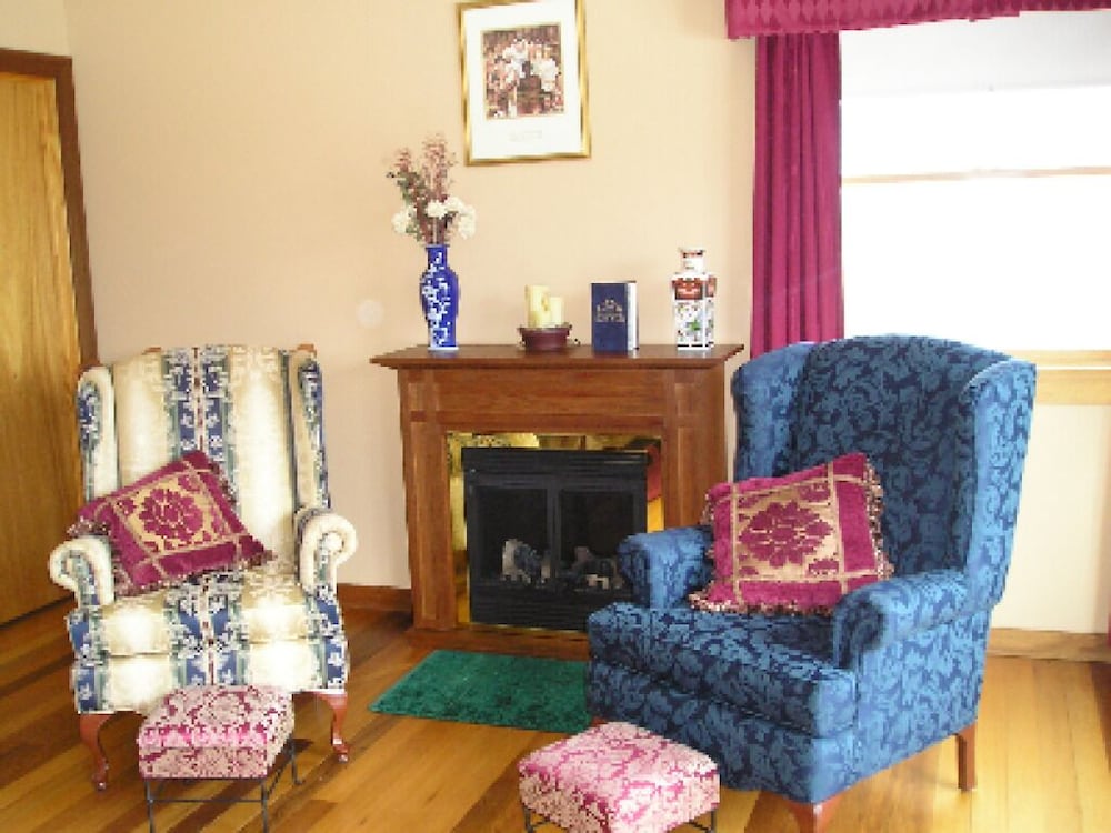 Фото Coppertoppe Inn and Retreat Center