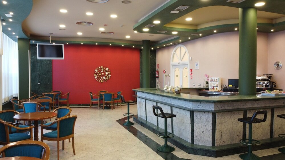 Фото Checkin Madrid Parla