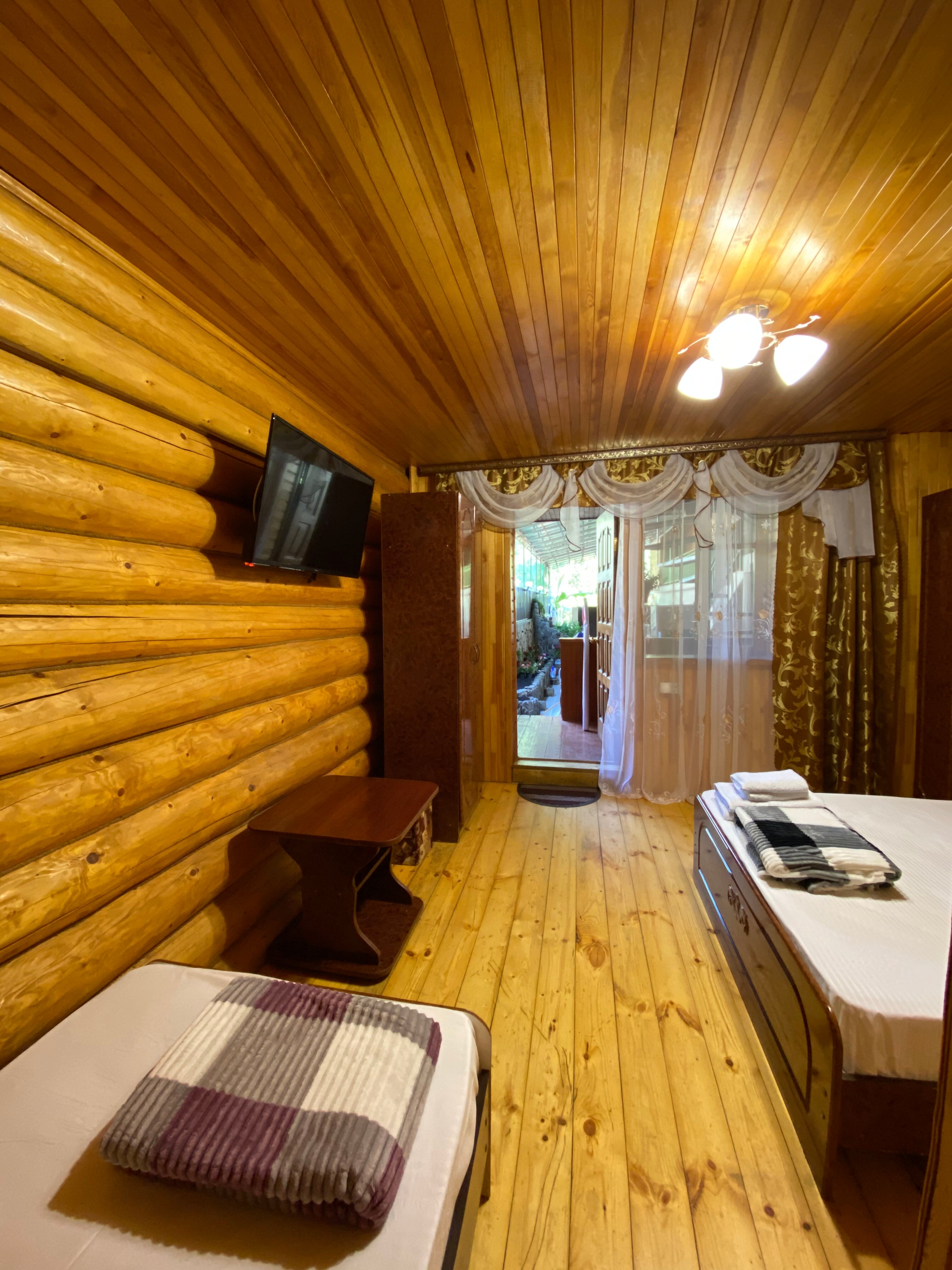 Фото ЛариЛанка