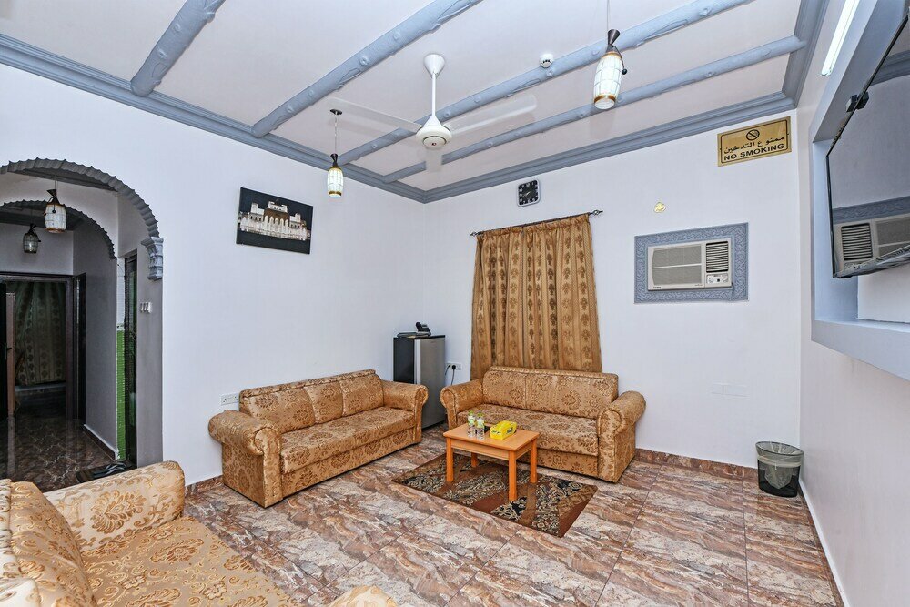 Фото Oyo 139 Al Ghadeer Hotel Apartments