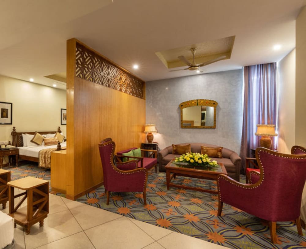 Фото Hotel Jewel