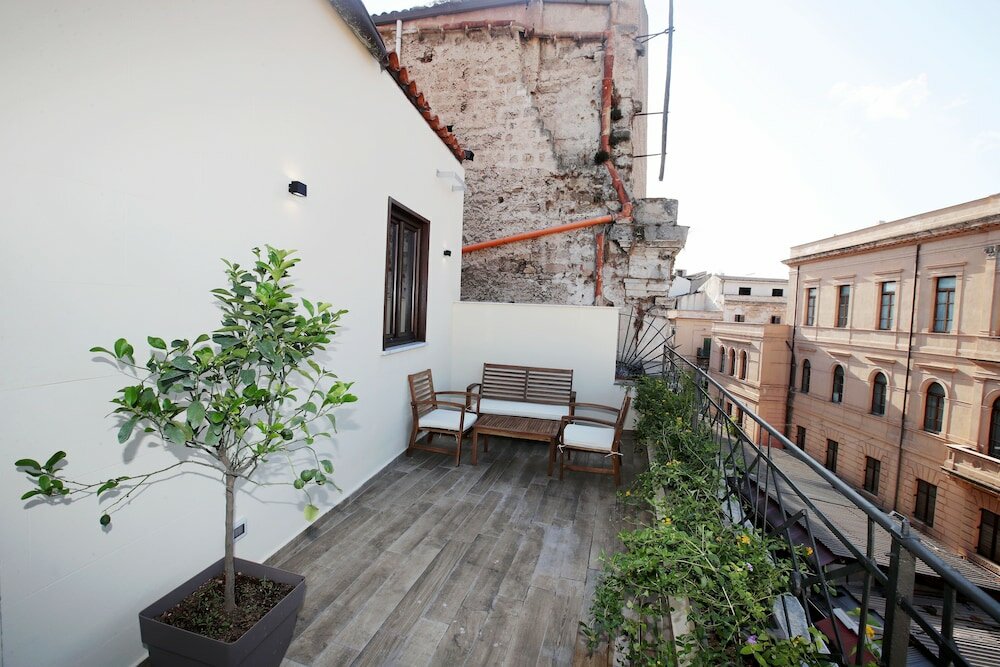 Фото Casa Nostra Luxury Suites