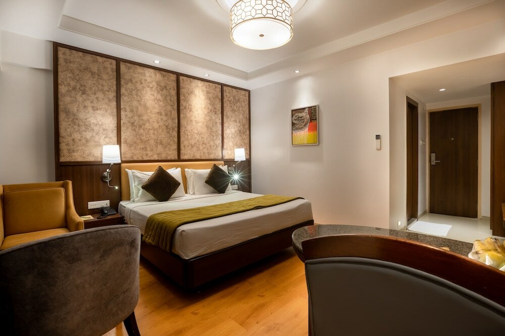 Фото Hotel Express Inn