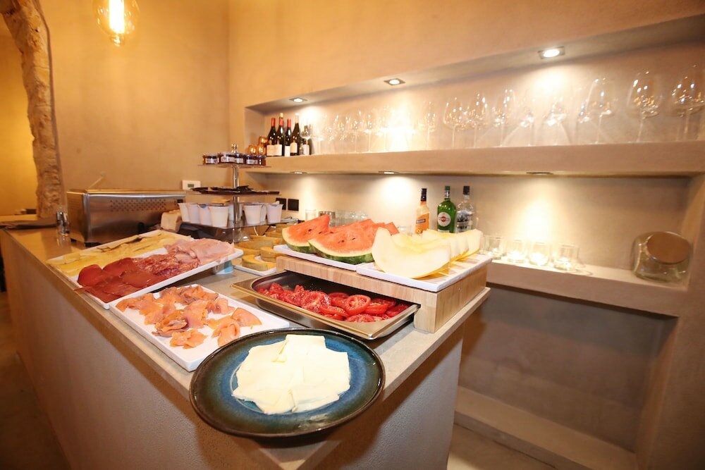 Фото Casa Nostra Luxury Suites