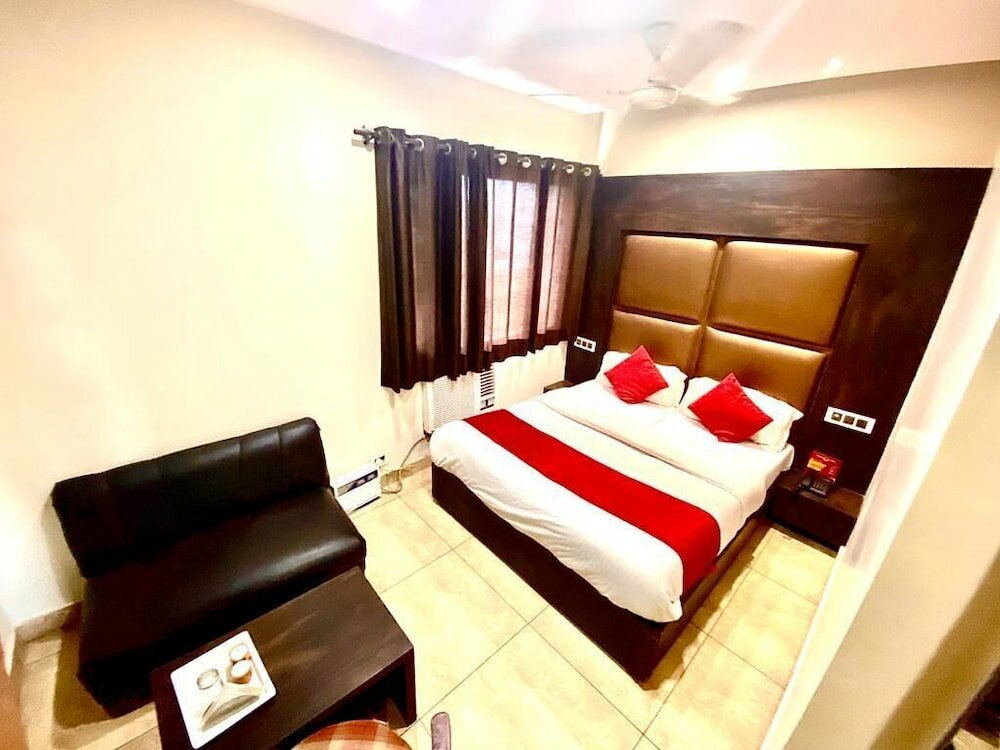 Фото Hotel Nanda