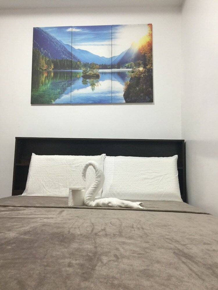 Фото Birch Tower Harbour Escape Deluxe