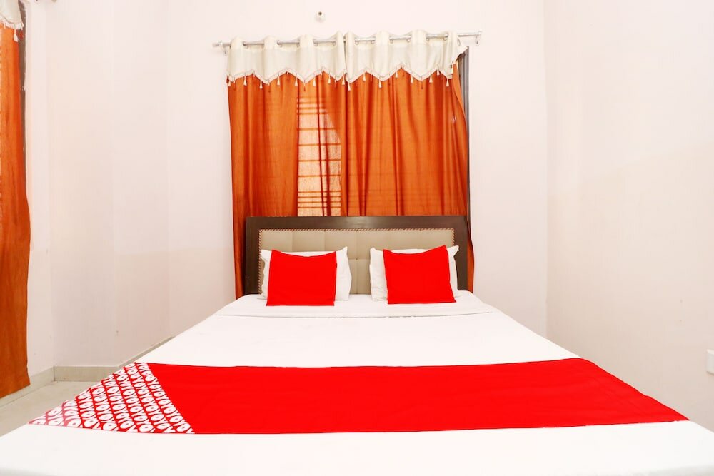 Фото Oyo 39635 Hotel Shree Om